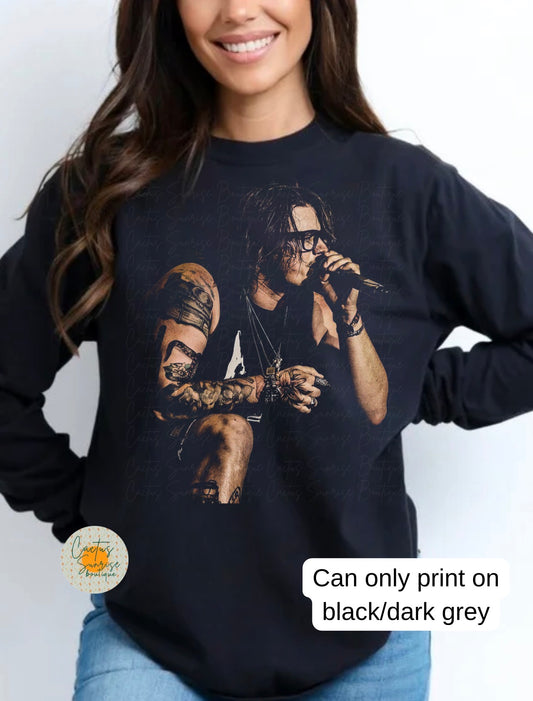 Hardy Half-Tone (only on black/dark grey apparel)