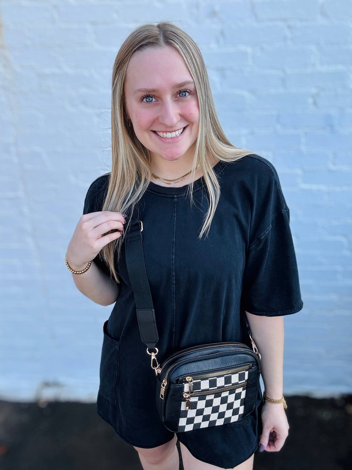Checkmate Crossbody #804