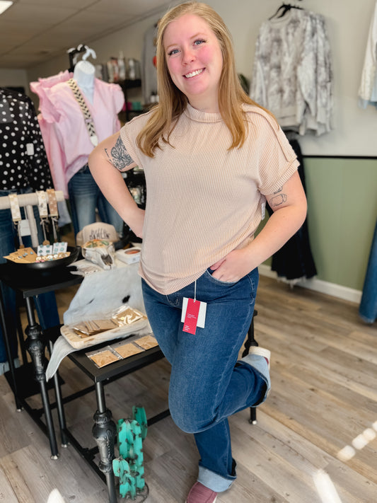 Textured Knit Exposed Stitching T-shirt